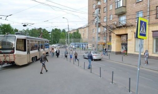 Аренда коммерческой недвижимости по адресу ЮЗАО, м. Университет, Ломоносовский проспект, дом 23, объявление №ЭК1252-a