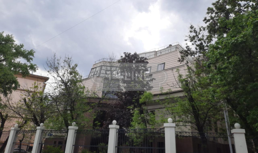 Аренда коммерческой недвижимости по адресу ЮАО, м. Ленинский проспект, Ленинский проспект, дом 37 корпус 1, объявление №КН3015-a